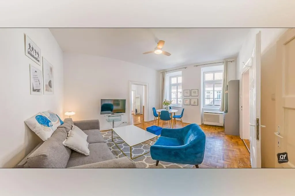 King'S Little Hideout Apartment Budapest Hungary